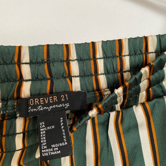 forever 21 contemporary flowy striped pants - Picture 3 of 3